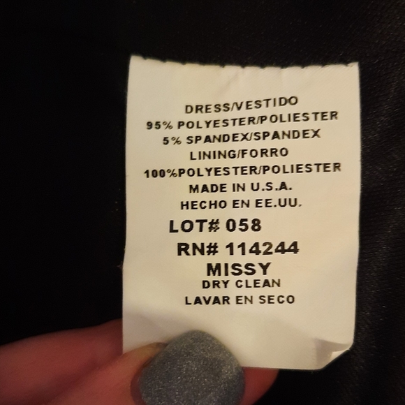 Eliza J Black v-neck scoop back Evening / Prom Dress (Missy) Size 12 - Picture 6 of 6